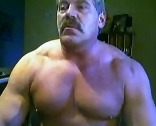 Muscle Daddy Chest Worship