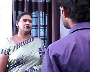 saree aunty seducing added to flashing to TV repair chum  porn blear